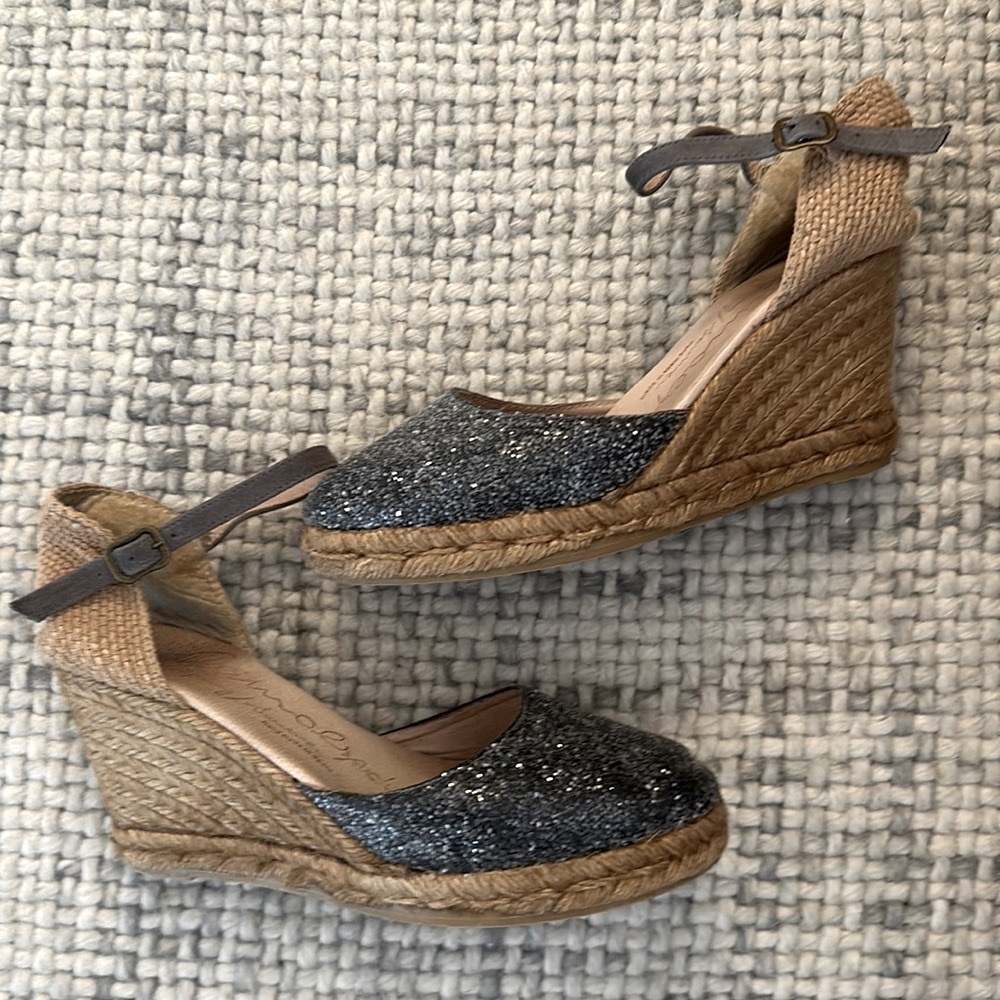 GAIMO ESPADRILLES -SPARKLE WEDGE ,ANKLE STRAP SIZE 39- US 8. Hand made in Spain.